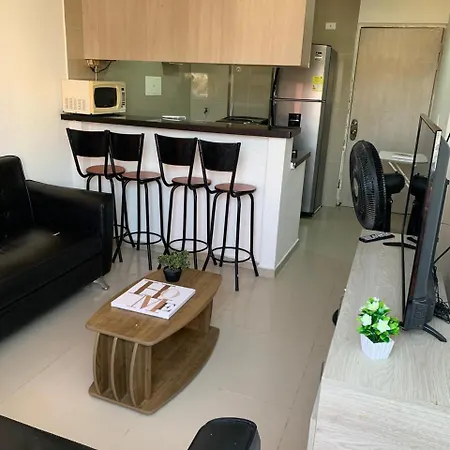 Apartamento Comodo Apto 3 Hab Cerca Al Mar *